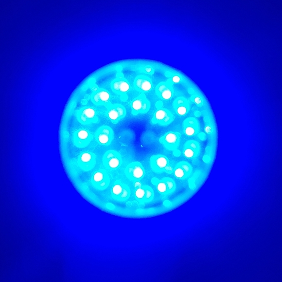 3 LED Light Wand: Red, Blue, and Green - Picture 4 of 9